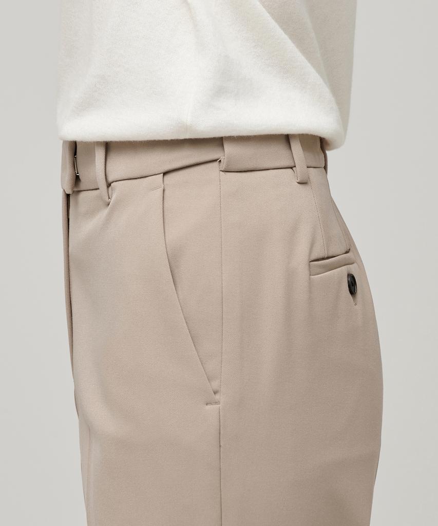 MUSINSA STANDARD WOMAN Women'S Heavyweight Fleece-Lined Straight Hidden Elastic Waist Slacks [Beige]