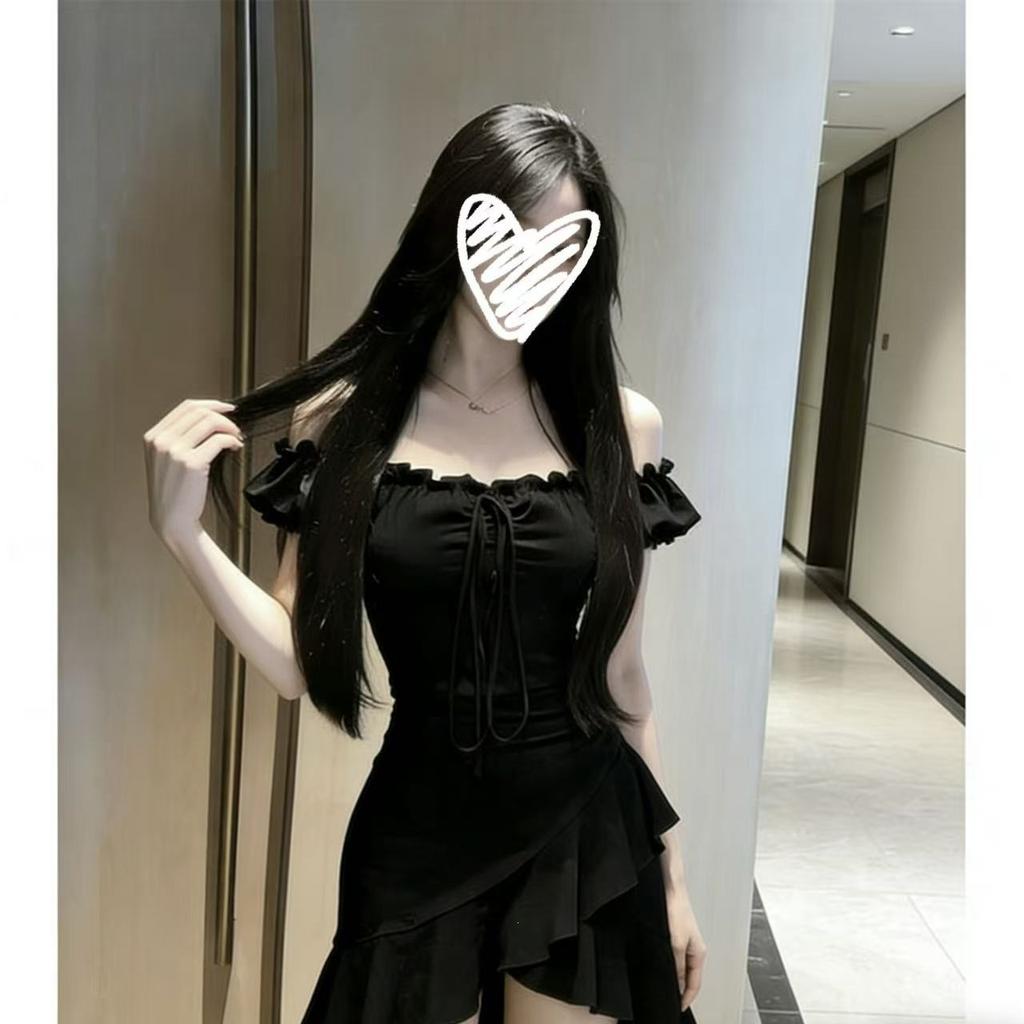 Black Irregular Dress Women's Ruffle Edge 2026 Summer New One-word Shoulder Sexy Skirt Women's Waist