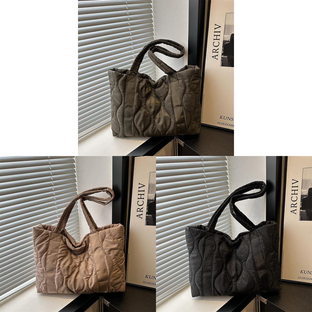 Street Style Quilted Tote Bag For Women Large Capacity With Zipper Closure For Daily Use