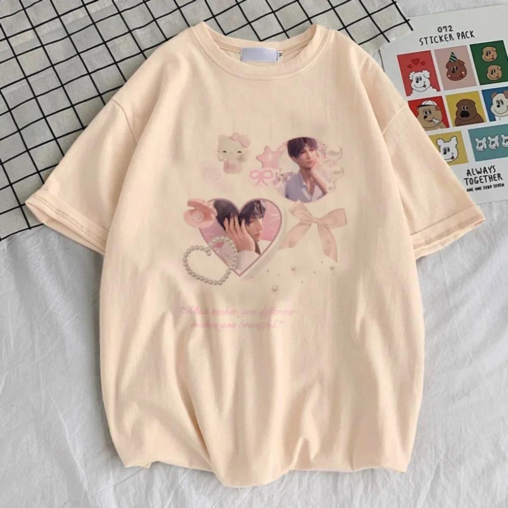 T-shirt Collage Chibi Garçons Amour et Espace Lointain, T-shirt Streetwear Otome Game Anime Unisexe, Haut Décontracté à Manches Courtes 100% Coton