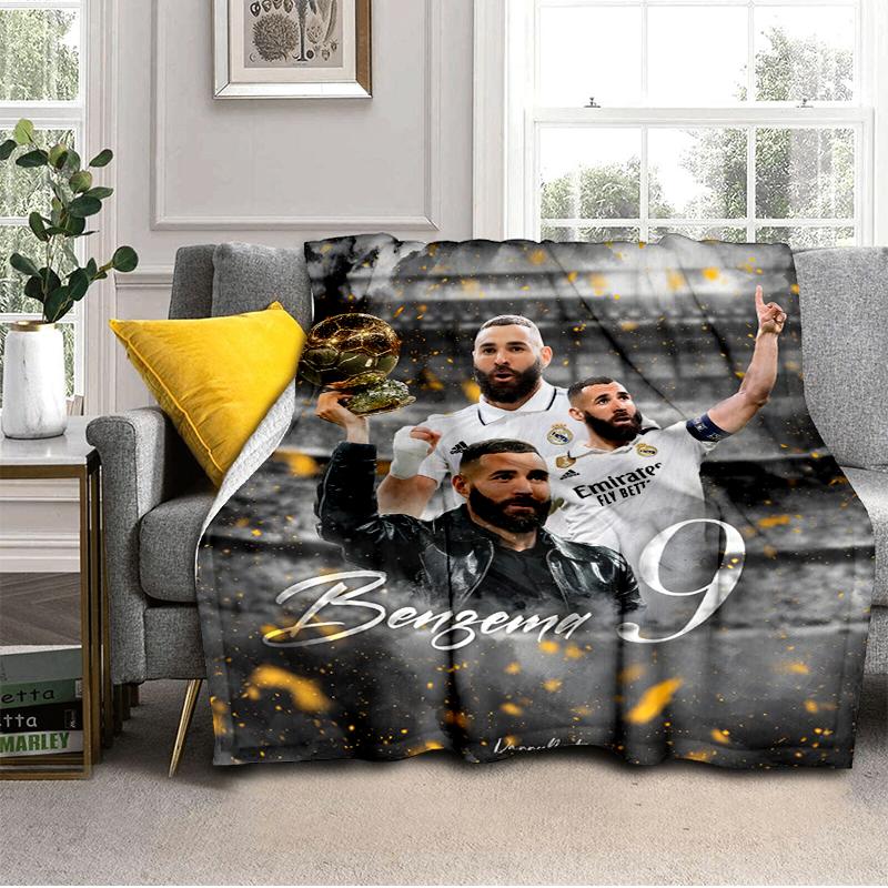 Real Madrid Karim Forever Decke Leicht Ideal Bettdecke Perfekt für Reisen, Camping, Wohnzimmer, Büros, Sofas, Fan Weihnachtsgeschenk