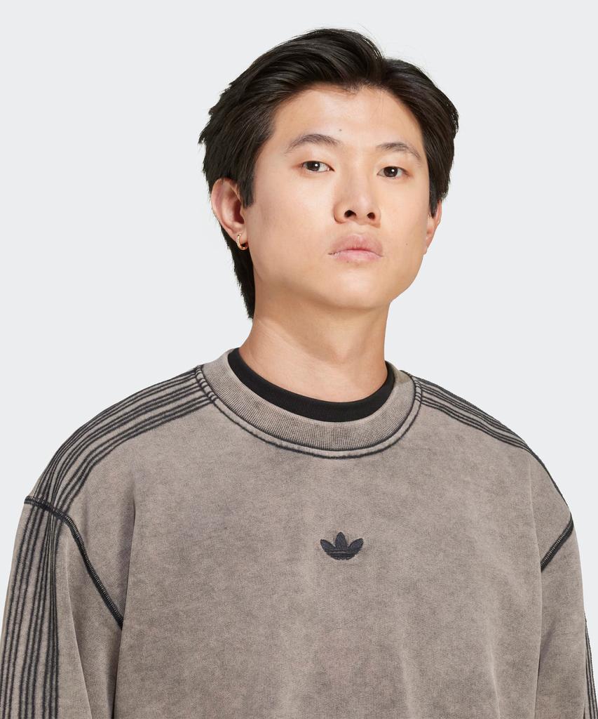 ADIDAS Retro Washed Crew Sweatshirt - Black / Jd0246