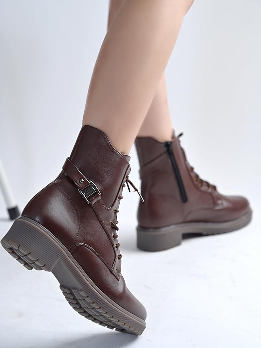 Shoetopia Damen Chunky Heel Kurze Stiefeletten mit rutschfester Sohle, Bequeme Trendige Knöchelboots | Weiche Gepolsterte Sohle | Lässig, Party & Winter