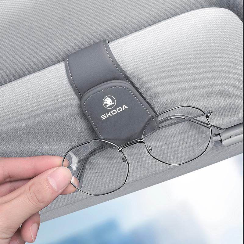 AAFQ1 Car Sun Visor Sunglasses Holder Clips Portable Storage Rack For Skoda Octavia MK2 MK 2 3 A5 A7 A8 Fabia Karoq Superb Rapid Kamiq