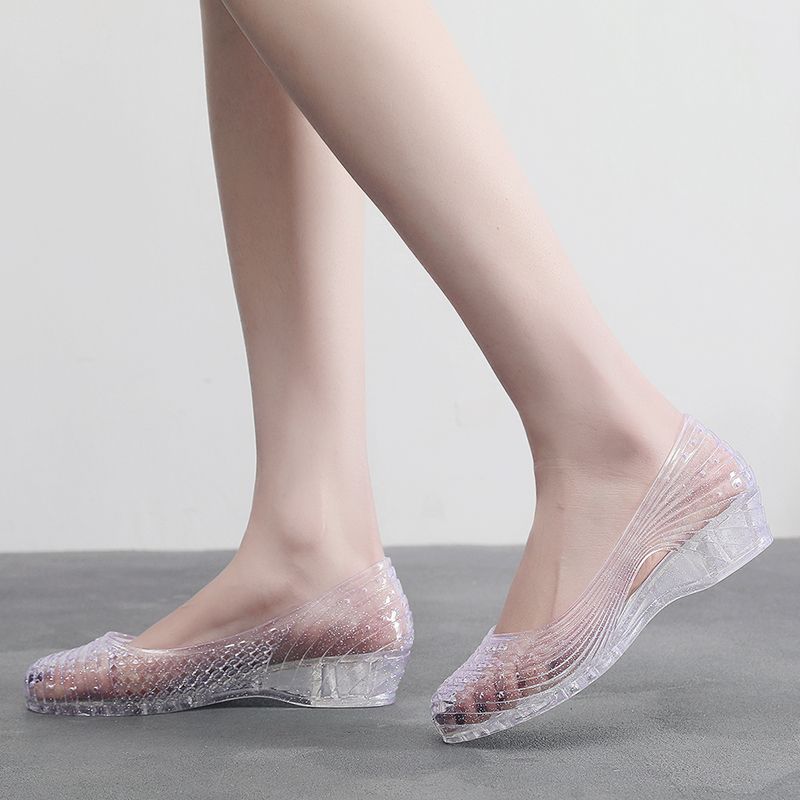 Fashion 90s Jelly Sandals Women's Summer Clear Wedged Shoes Ladies Slip On Low Heel Sandals Woman Shallow Transparent Shoes Mom Sandals