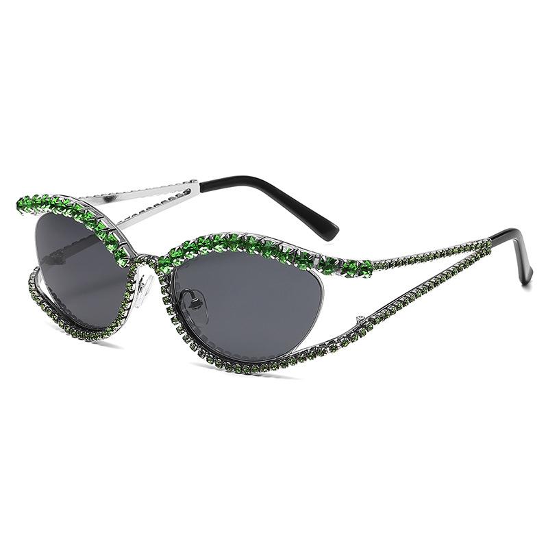 Y2K Diamond Women Sunglasses Fashion Fretwork Cat Eye Ladies Sun Glasses Trendy Party Shades Driving Glasses