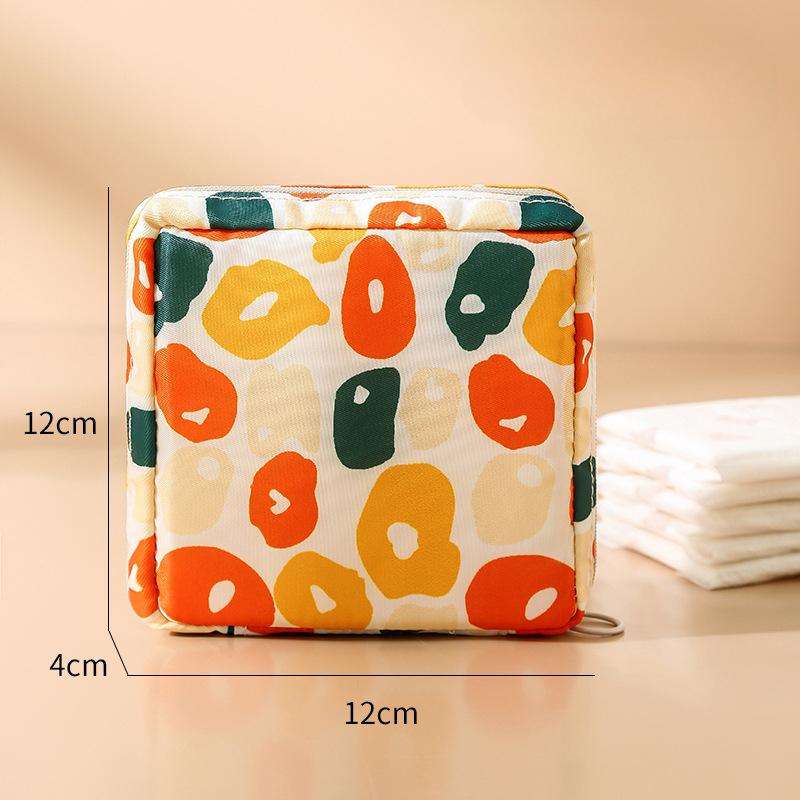 Frauen Niedliche Kosmetik Make-Up Tampon Bär Rabbiti Serviette Beutel Lagerung Tasche Sanitär Tasche Mini Daten Kabel Organizer Taschen