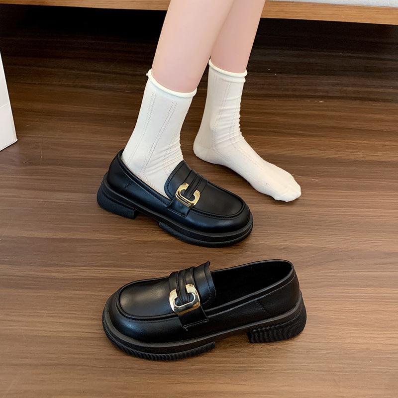 Petites chaussures en cuir noir pour femmes printemps nouveau à bouche basse chaussures de ville plates à fond plat pour femmes style britannique