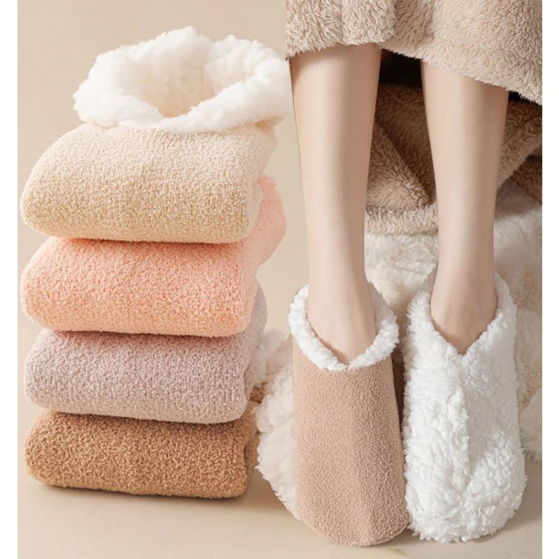Autumn Winter Thicken Lamb Wool Short Socks For Women Anti-slip Silicone Home Floor Socks Female Warm Plush Sleeping Boat Socks