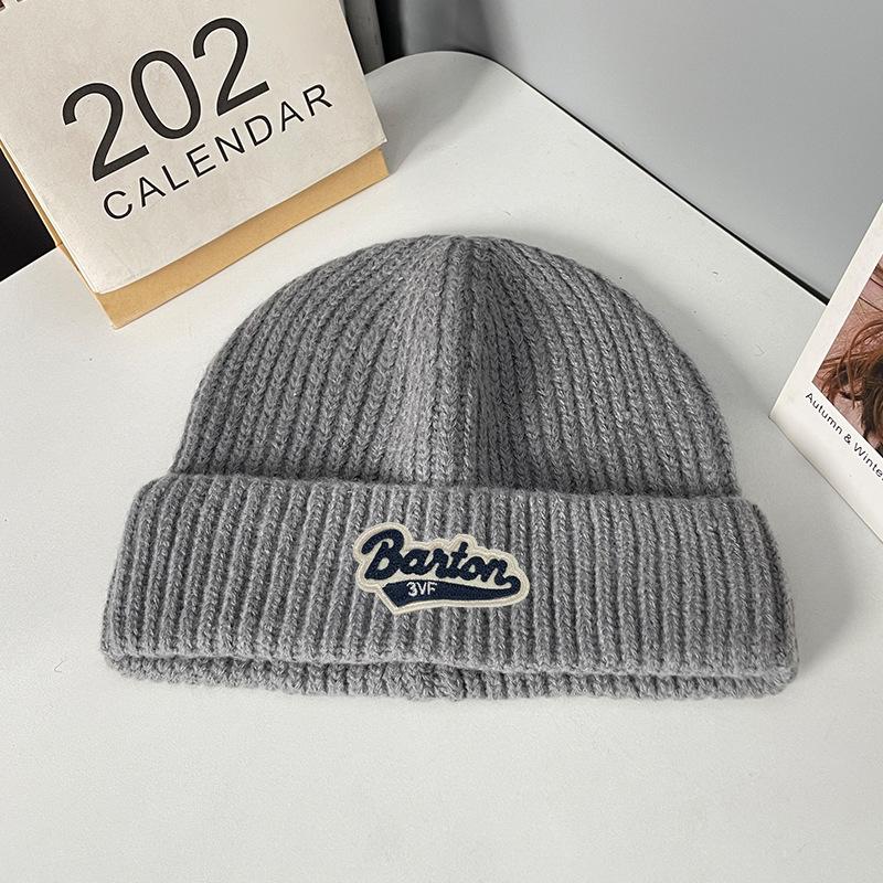 Woolen Hat Autumn and Winter New Style Label Letter Pullover Hat Men's Outdoor Warm Cold Hat Cold Protection Ear Protection Knitted Hat