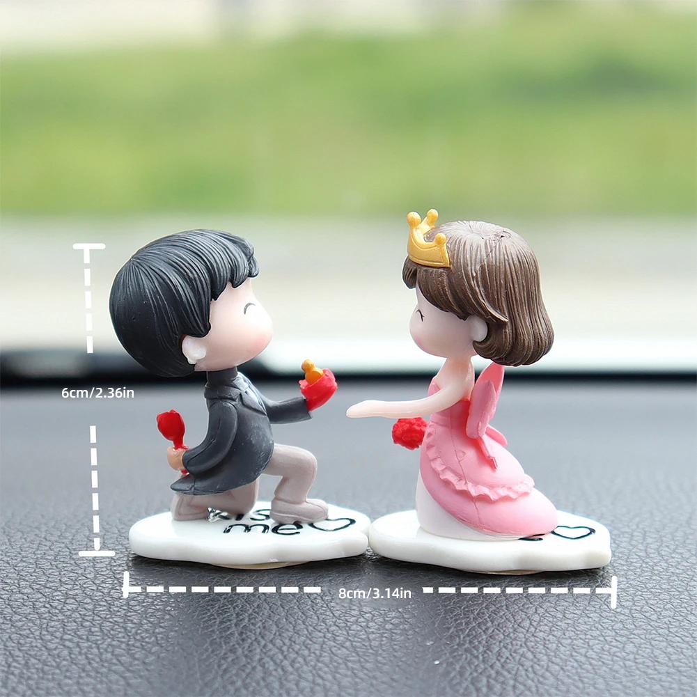 Niedliches Paare Ornament Modell Kuss Ballon Figur Auto Innendekoration Rosa Armaturenbrett Figur Anime Autozubehör Geschenke