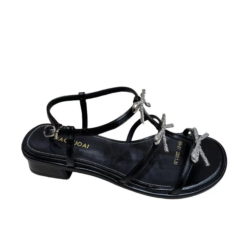 Mode 2025 Heißer Verkauf Damen Schuhe Schnallenriemen Damen Sandalen Mode Schmetterlingsknoten Alltagssandalen Damen Neue Peeptoe Sandalen mit Absatz