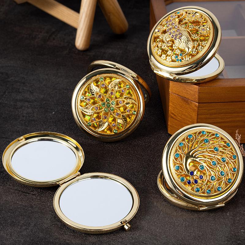 Retro Gold 6.5CM Makeup Mirror, Handheld Mirror, Portable European- Patterned Mirror, Small Gift Mirror