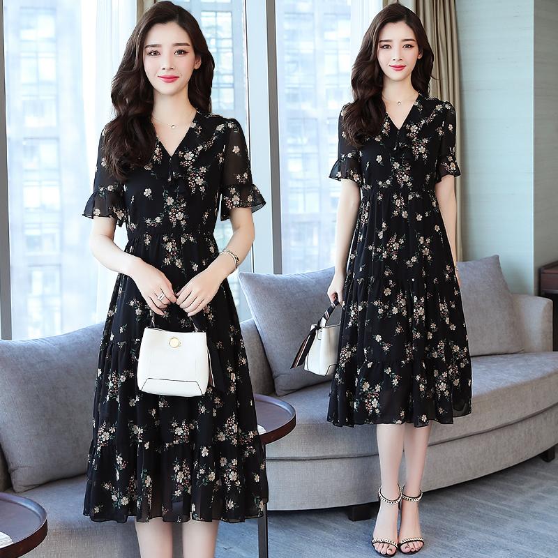 Women's Black Floral Chiffon Mid Length Dress V Neck Ruffle Short Sleeve A Line Dress High Waist Flowing Casual Dress Suitable for Work and Dating