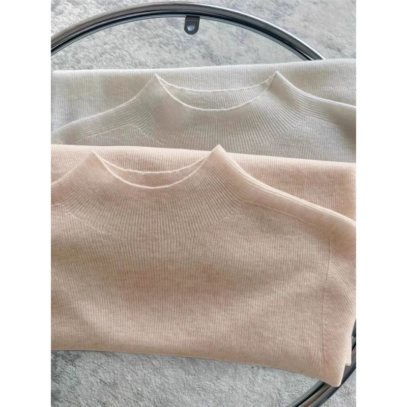 Soft and Gentle Knitted Sweater for Women, Mid-Neck Pullover, Thin Base Layer for Spring and Autumn, Half-High Collar, Age-Reducing Top