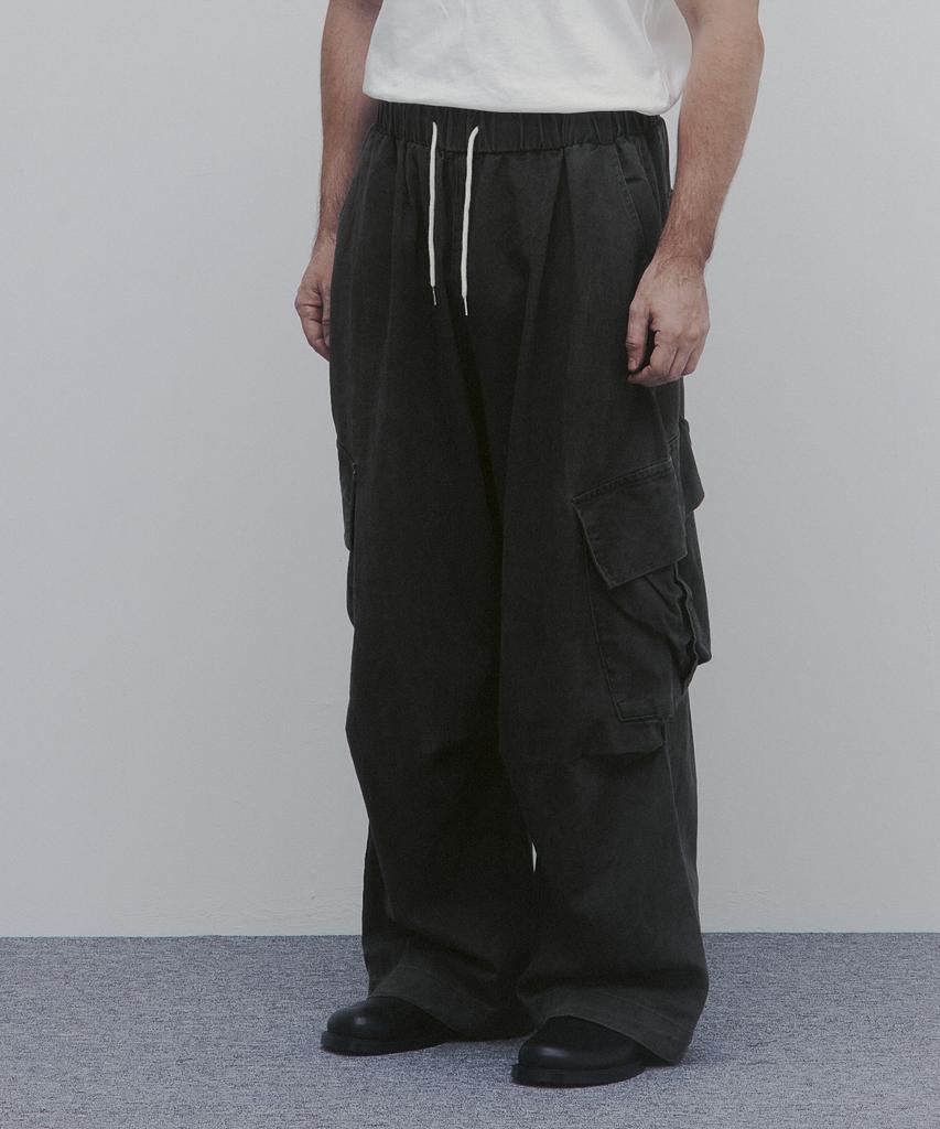 ANDAGAIN Washed Cotton Wide Cargo Pants (Khaki