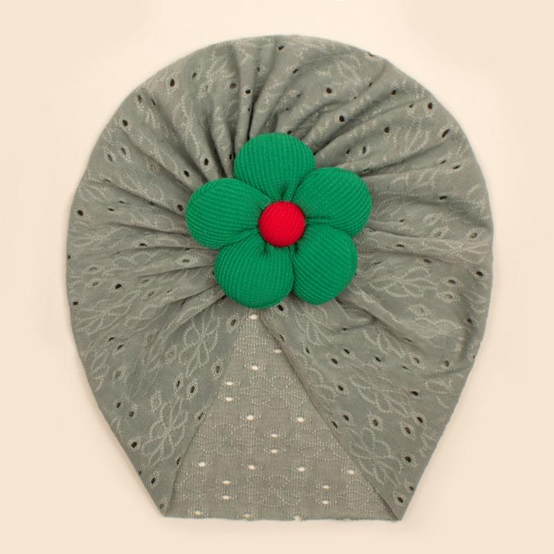 Autumn New Children's Hole Pattern Hat, Baby Breathable Flower Pullover Hat, Baby Hat