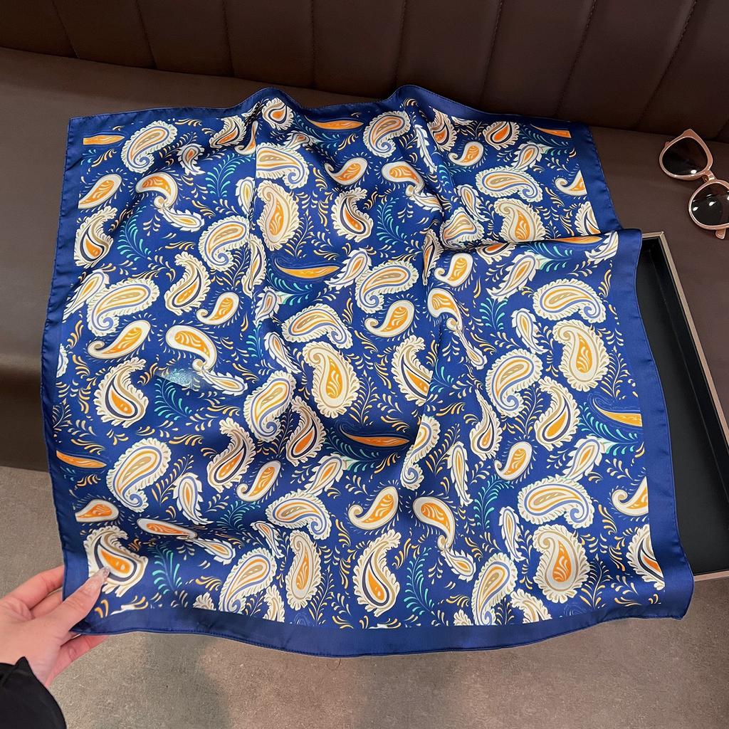 Women S Fashionable Cashew Flower Print Small Square Scarf Elegant Versatile
