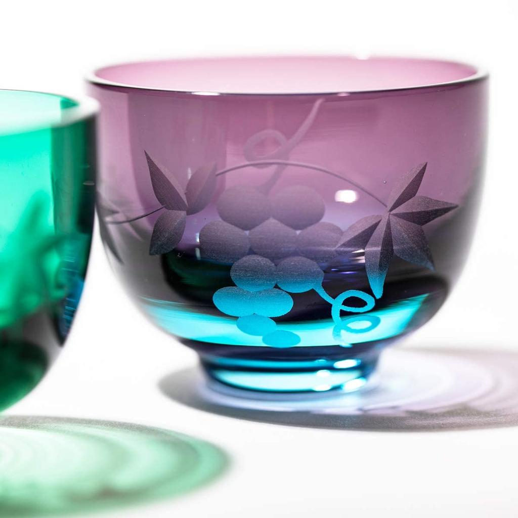 Taiburo Edo Kiriko Grape Crest Sake Cups and Edo Gift Made In Japan [Official Studio] (Pair) (Green Purple) TB30009/35009, Boxed,