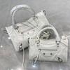 2026 New Leather Women's Bag First Layer Oil Wax Cowhide Lecity Locomotive Bag Rivet Bag Burst Pattern Cross-border Wholesale