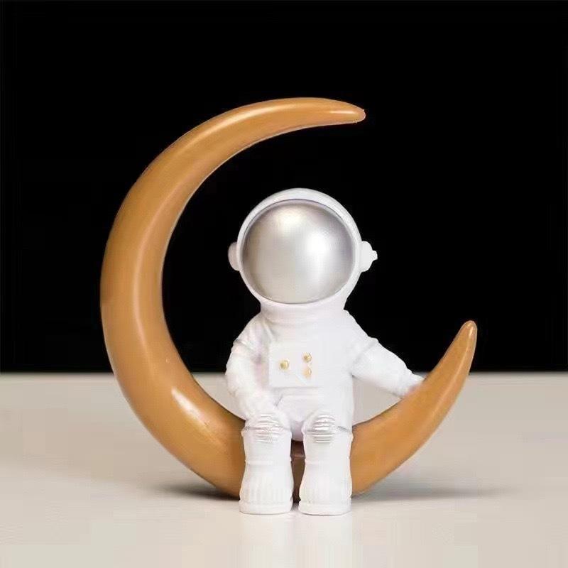 Astronot Figürleri Noel Reçine Uzay Adamı Ay Heykeli Dekoratif Kozmonot Heykelleri Minyatürler Çocuklar İçin Hediye Oyuncak Ev Dekoru