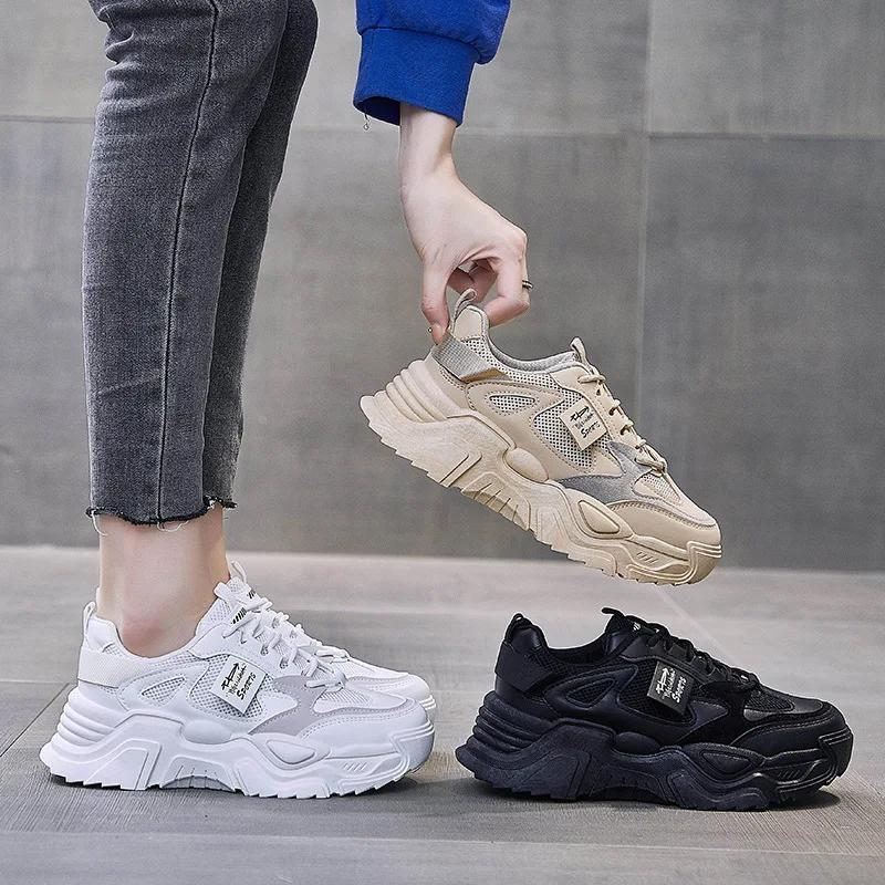 Nouvelles Baskets Respirantes en Air Mesh pour Femmes Printemps Automne Semelle Épaisse Décontractées Sport Course à Pied Fille Étudiante Chaussures Athlétiques