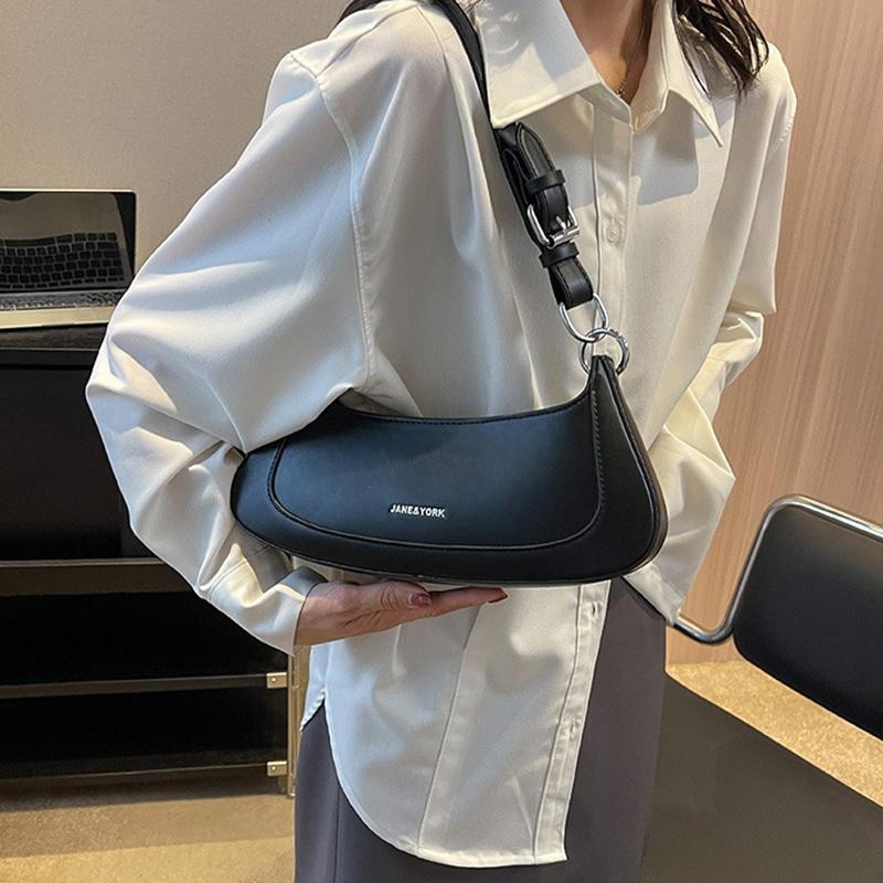 High-end Bags for Women 2024 New Style Fashionable and Versatile Niche Design Single Shoulder Small Bag Texture Fashionable Armpit Bag