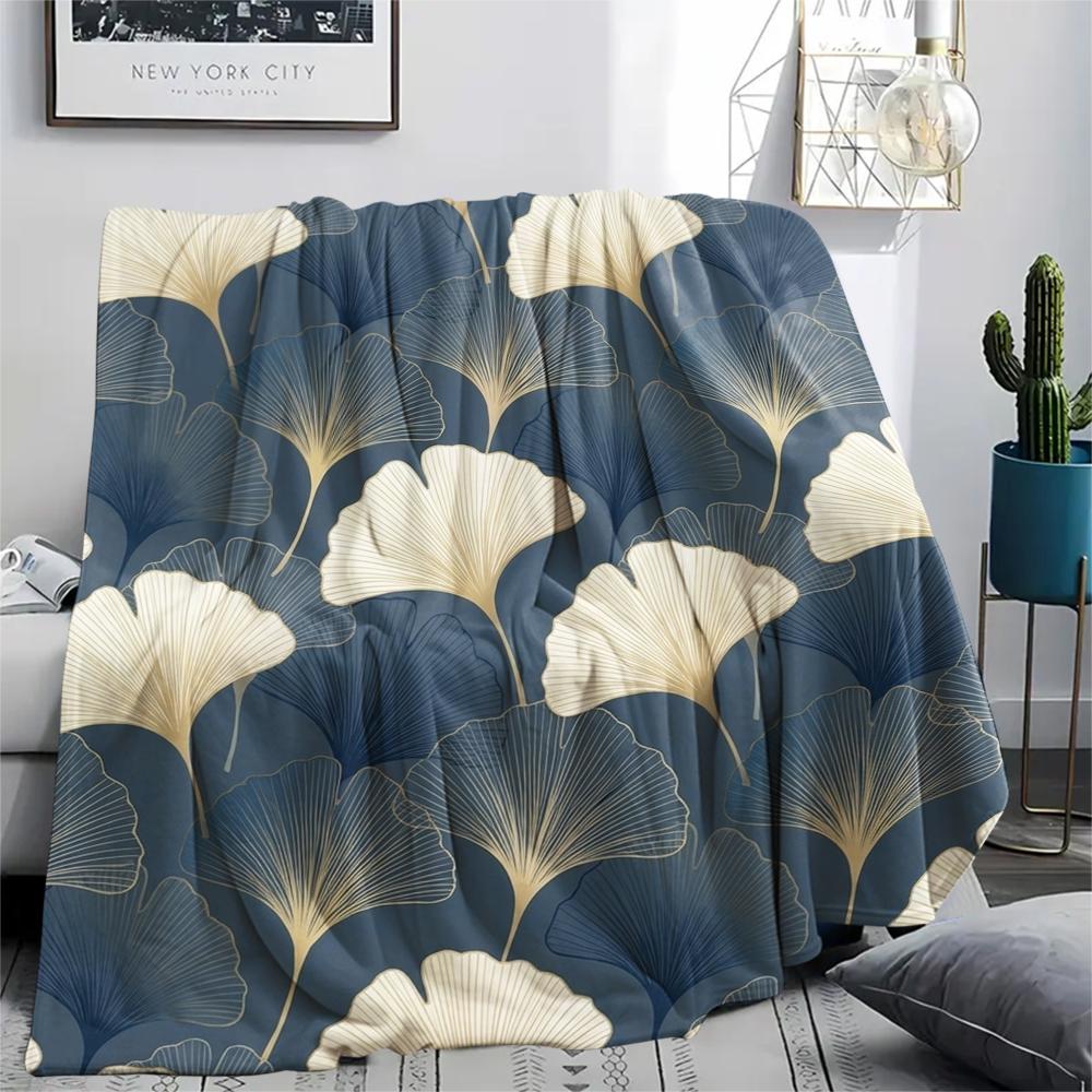 1Pc Ginkgo Leaves Print Flannel Blanket, High Quality Comfortable for All Seasons, Home Decor, Warmth and Comfort, Perfect for Christmas Gifts W63