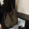 Luxuriöse Tragetasche, Herbstmode, vielseitige Umhängetasche, große Kapazität, Pendler-Leopardenmuster, Shopper, Handtasche