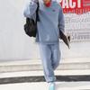 Vans Einfarbiges Logo-Print Kapuzensweatshirt Damenoberteile Blau VN0A7RMIBD2