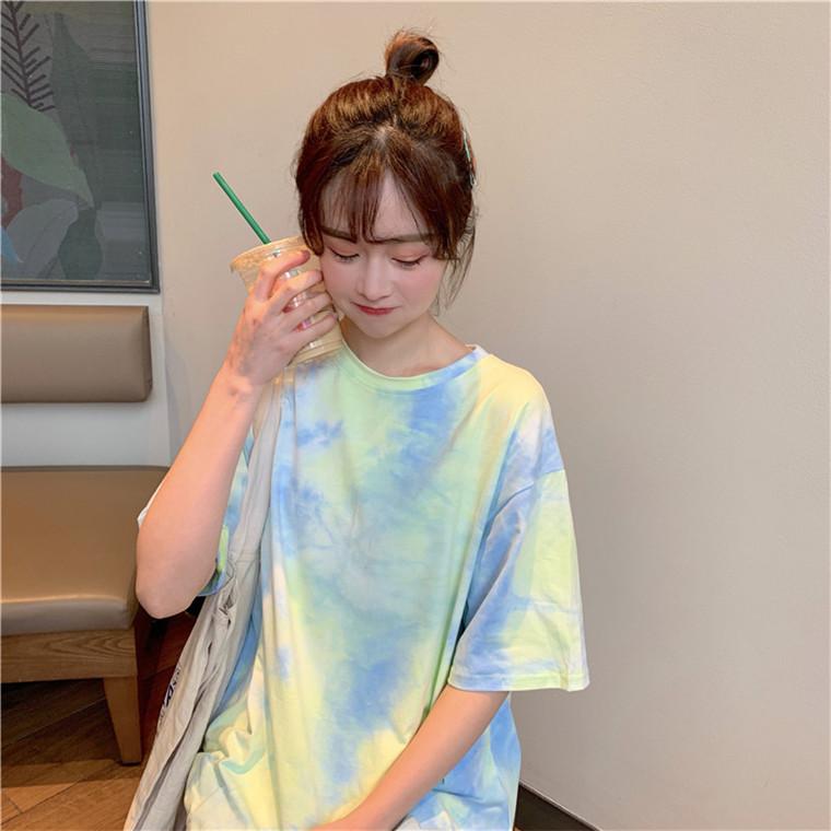 2025 Sommarmode Dam T-shirts koreanska tie dye-tryck grafisk T-shirt Femme Harajuku avslappnad lös skjorta y2k toppkläder T-shirt kvinna streetwear