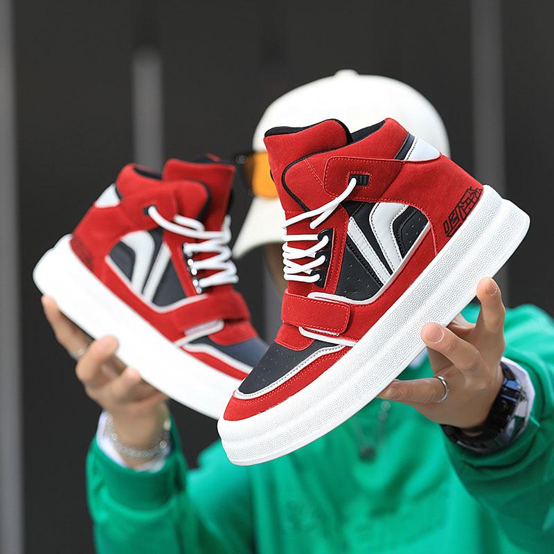Designer Skateboard Shoes Men High Top Suede Shoes Fashion Lace-up Red Casual Sneakers Men Trend Men's Vulcanized Sneakers 2024