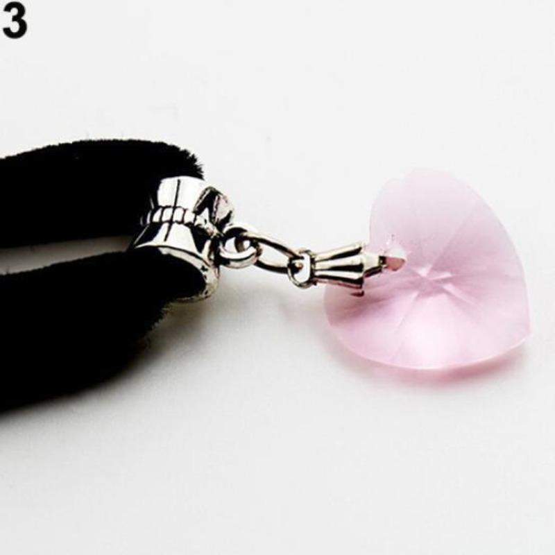 Heart Victorian Necklace Vintage Goth Velvet Fashion Chokers Pendants