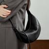 Oberste Schicht Rindsleder Rinderhorn Tasche Crossbody-Stil Knödeltasche Echtes Leder Einzelne Schulter Pendler Einfarbige Weiches Leder Damen Tasche