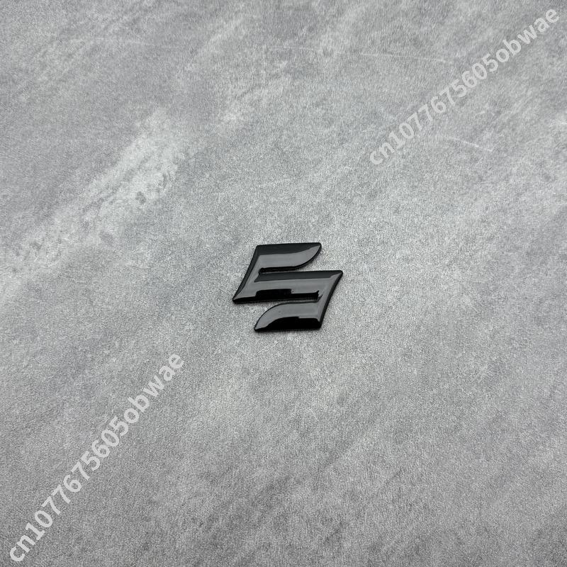 Adesivo Emblema Anteriore Posteriore Logo Auto Per SUZUKI eVITARA iM-4 Across DZIRE brezza Baleno Fronx ABS Cofano Griglia Cofano Anteriore Logo