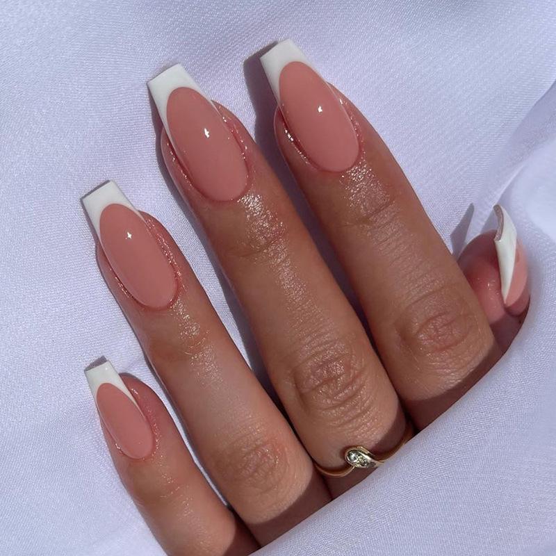 European & American Style French Faux Nails: Elegant, Fresh, Simple, Gentle Look Enhancing Fair Skin Tone