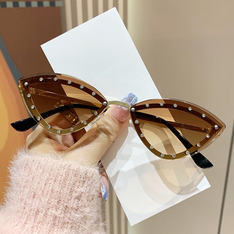 Sunglasses Personalized Small Frame Sunglasses Lenses Diamond Frameless Cat Glasses Frame Concave Shape