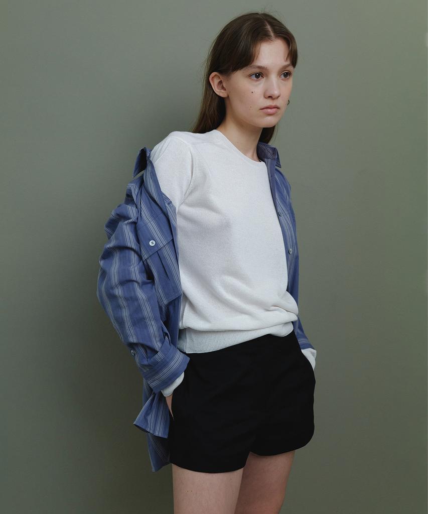 AUTHENTI Solid Shorts_Black