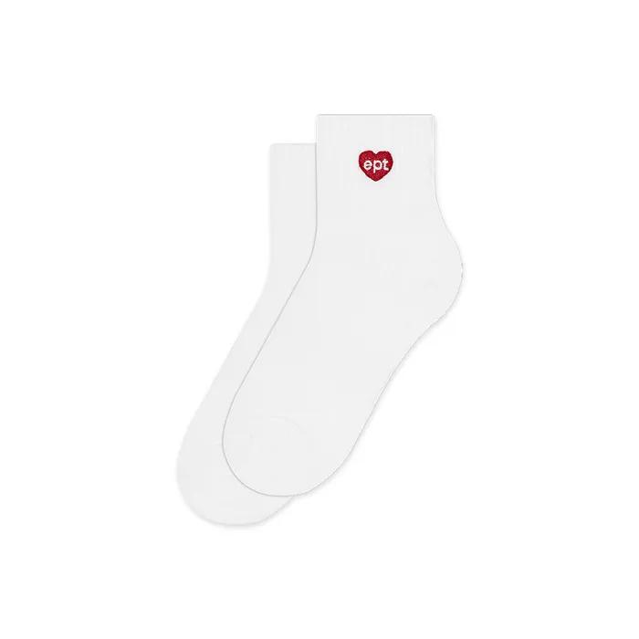 SMALL HEART SOCKS (WHITE)