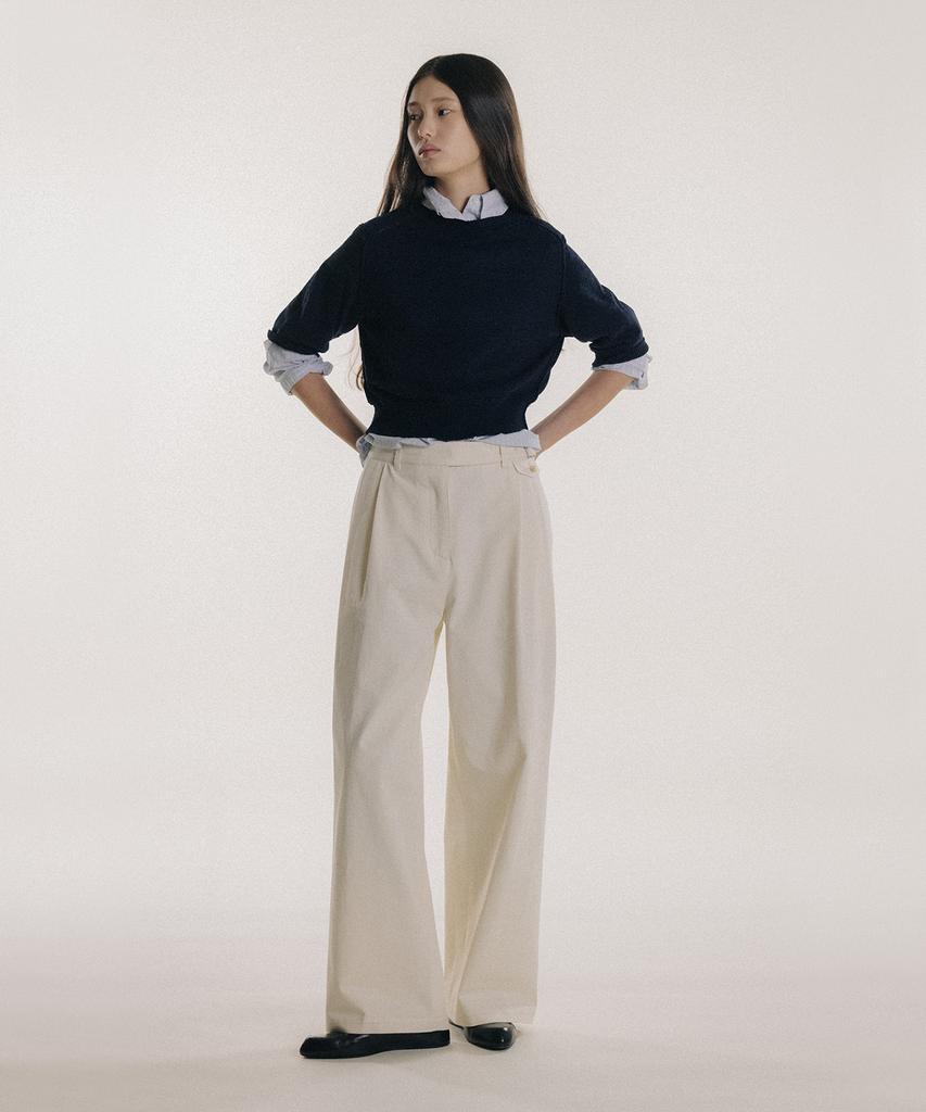 Beullaengkeulumumeon Gurkha Pants_Ecru