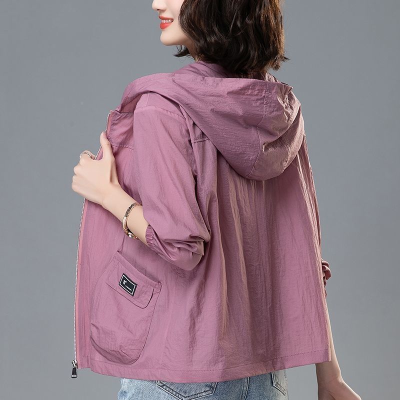 Women's Jacket Outdoor Windproof Jacket Plus Size Short Section Hooded Casual Jacket