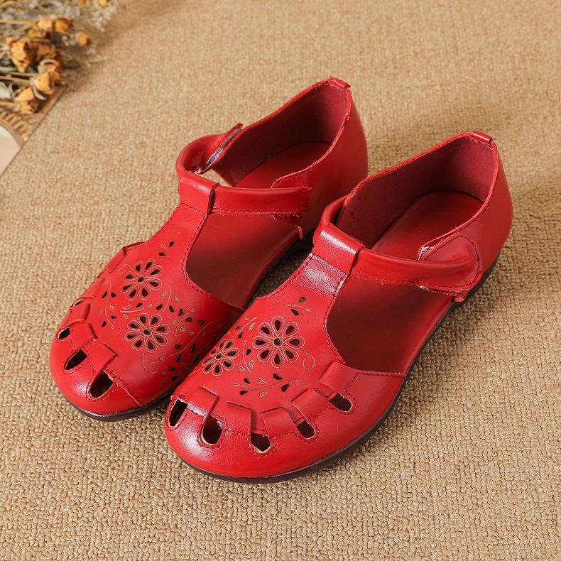 Women's Summer New Flat-soled Soft-soled Hollow Sandals Toe-layer Soft Cowhide Hollow Inner Women's Hole Shoes
