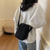 Canvas Mobile Phone Bag Female Crossbody Niche Design Small Bag For Mobile Phones