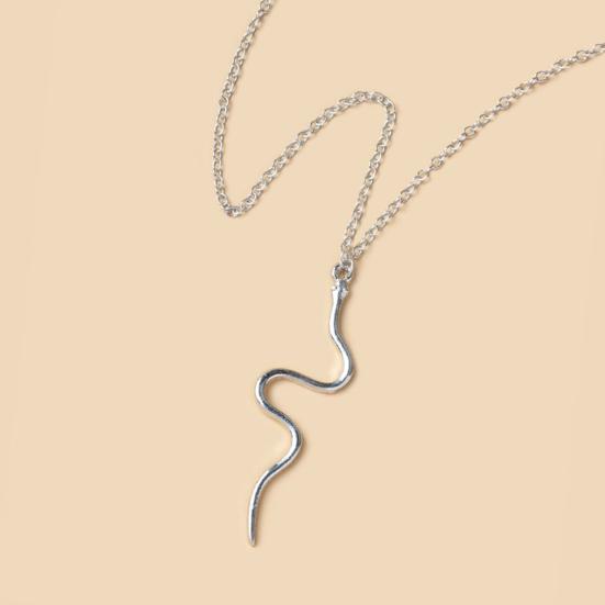 Women Necklace Snake Pendant Adjustable with Extended Chain Vintage Lady Clavicle