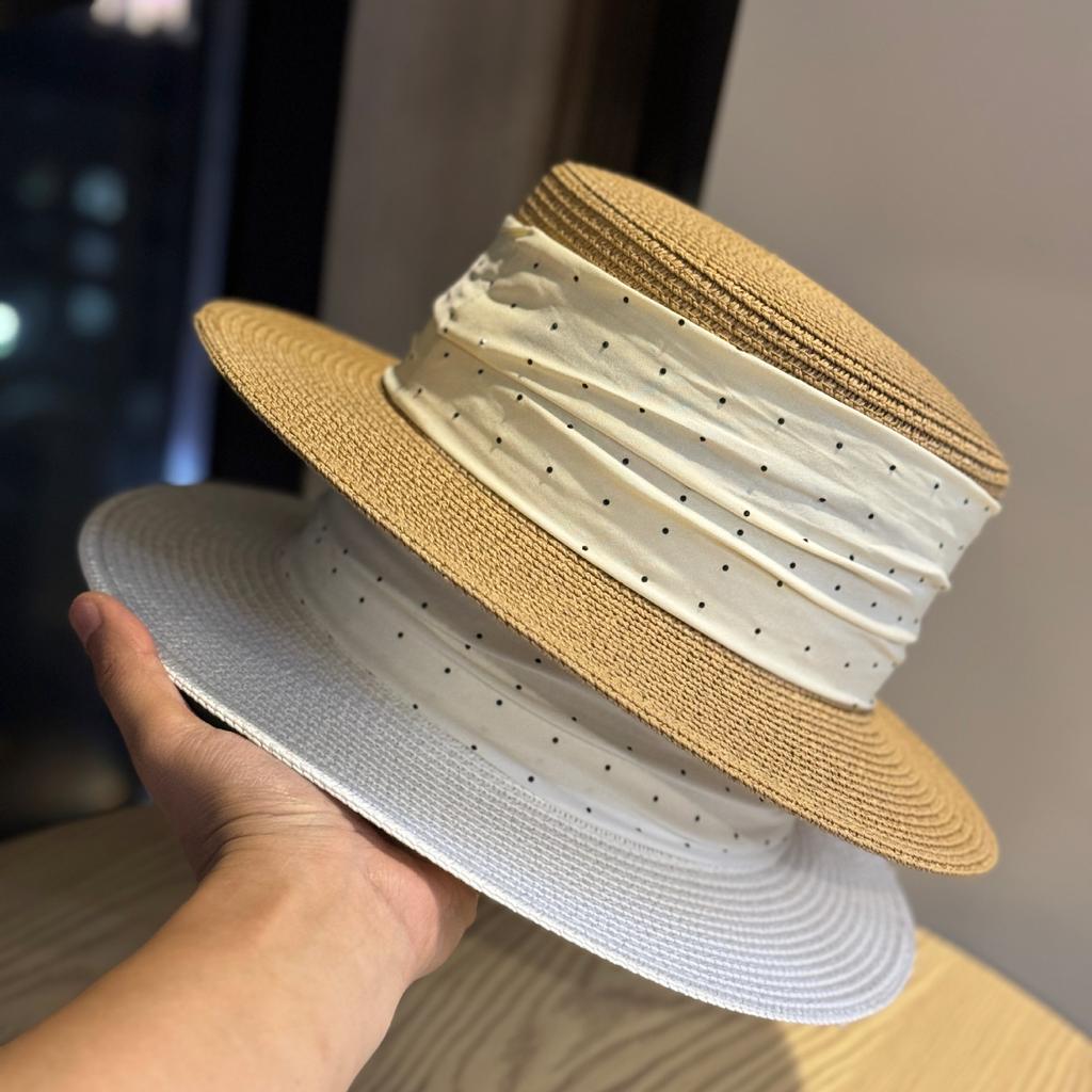 Spring and Summer Sunscreen Elegant French Polka Dot Vacation Top Hat Women Travel Beach Hat Fashion Flat Top Straw Hat
