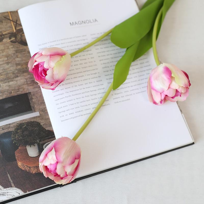 Künstliche Tulpen, farbenfrohes Blumenarrangement, Hochzeitsblumen, künstliche Seidenblumen für besondere Anlässe, romantische Tischdekoration