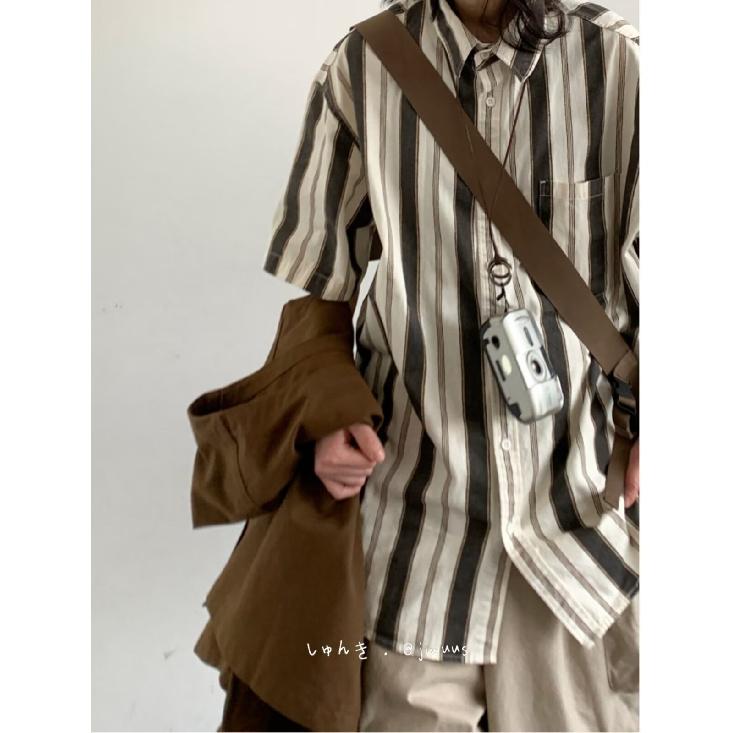 Short Sleeved Shirt For Men With A Niche Design, Striped Five Quarter Sleeves, High-End Feel, Loose And Handsome Long Sleeved Shirt