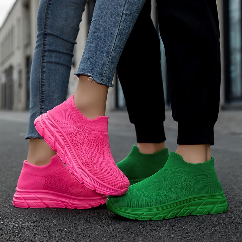 Women's Blue Green Yellow Pink Sport Shoes Men Casual Lightweight Slip on Walking Socks Shoes Couple Jogging Sneakers