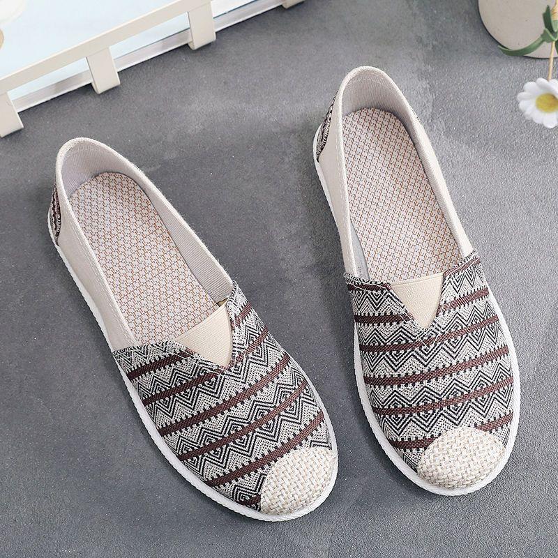 Versatile Canvas Women's Shoes 2024 New Flat Bottom Cloth Shoes Soft Sole Lightweight Casual Breathable Fisherman's Shoes Tenis