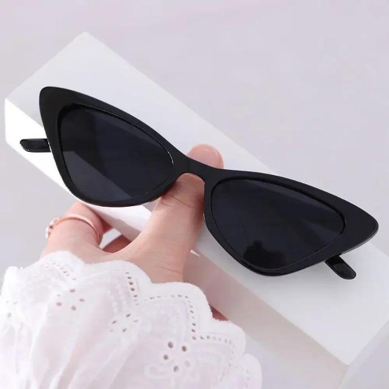Lunettes de soleil œil de chat triangulaires couleur bonbon personnalité tendance rétro petite monture lunettes de protection solaire lunettes unisexes ultra légères